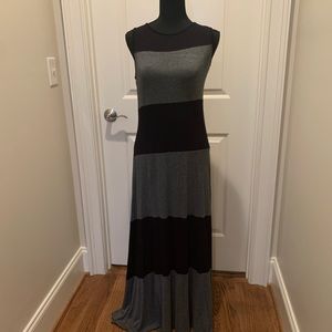 Maxi dress so cute and comfortable.